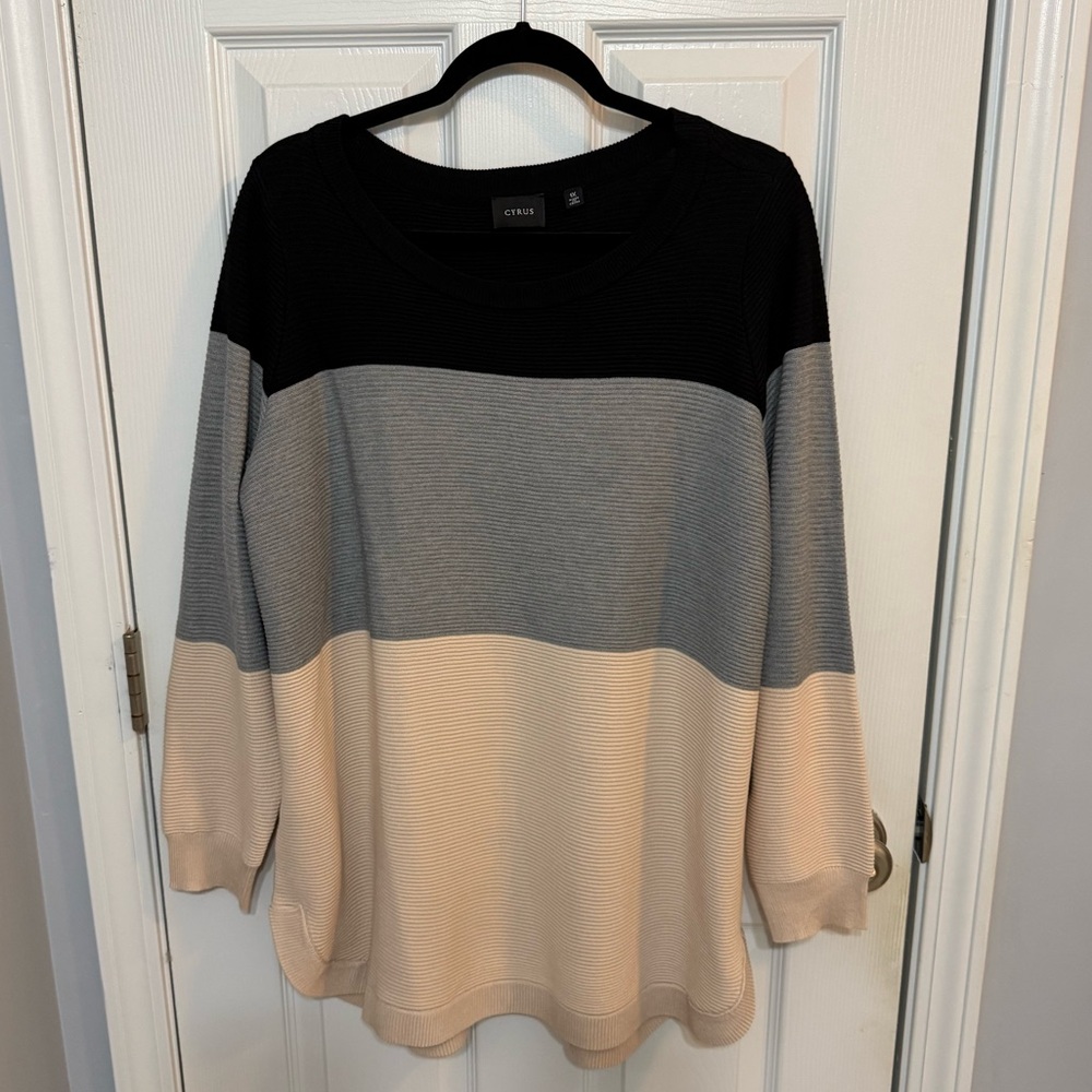 Cyrus Black, Gray and Pink Knit Top